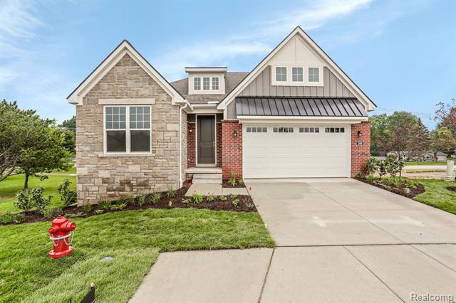 front view picture of 2312 Pondview Dr, Troy, MI. 48085