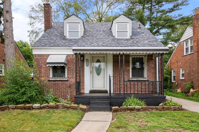 front view picture of 19331 Annchester Road, Detroit, MI. 48219