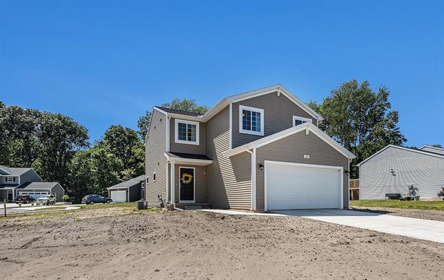 front view picture of 374 Lotz Court, Wayland, MI. 49348