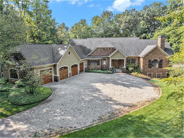 front view picture of 4850 Catamount Trail Ne, Ada, MI. 49301