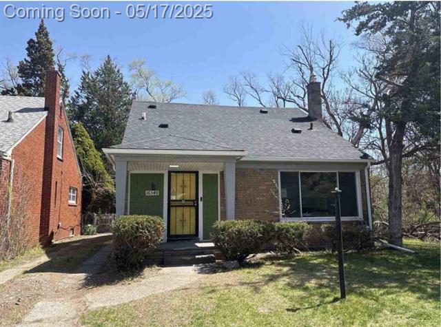front view picture of 16540 Marlowe Street, Detroit, MI. 48235