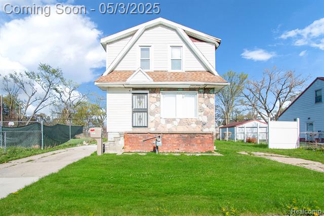 front view picture of 19186 Lamont Street, Detroit, MI. 48234