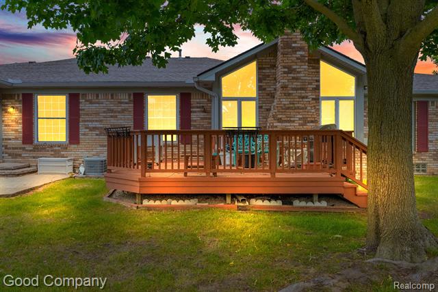 front view picture of 48757 Tilford, Utica, MI. 48315