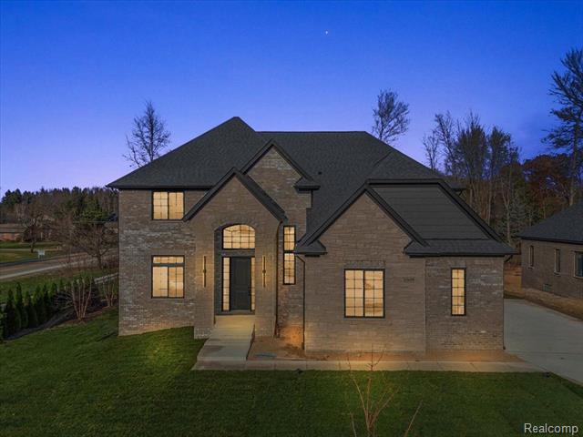 front view picture of 11659 Encore Court, Utica, MI. 48315