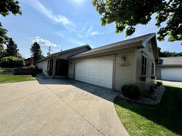 front view picture of 1218 Hemingway Lane, Traverse City, MI. 49686