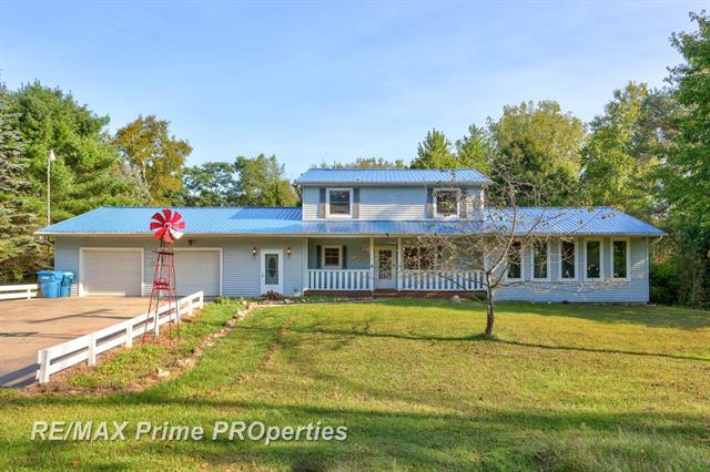 front view picture of 3330 Waltan Road, Vassar, MI. 48768