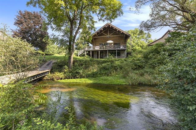 front view picture of 1501 W Adams Road, Pentwater, MI. 49449