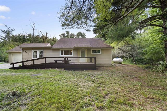 front view picture of 8250 Skiff Lake Road, Jackson, MI. 49201