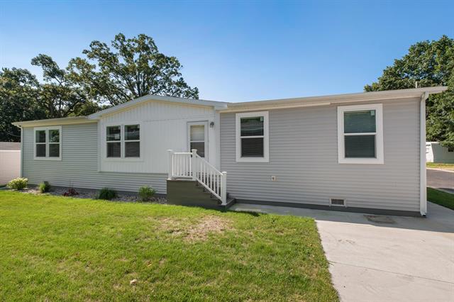 front view picture of 222 Circle Drive, Sparta, MI. 49345