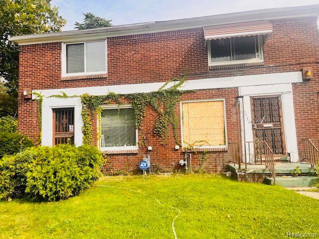 front view picture of 15732 Meyers Road, Detroit, MI. 48227