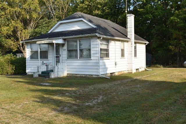 front view picture of 1614 Mooreville, Milan, MI. 48160