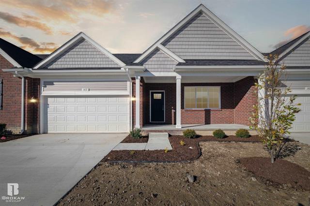 front view picture of 1440 Lincoln Street, Lapeer, MI. 48446