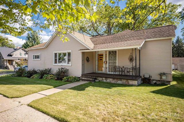 front view picture of 204 Sidney Street, West Branch, MI. 48661