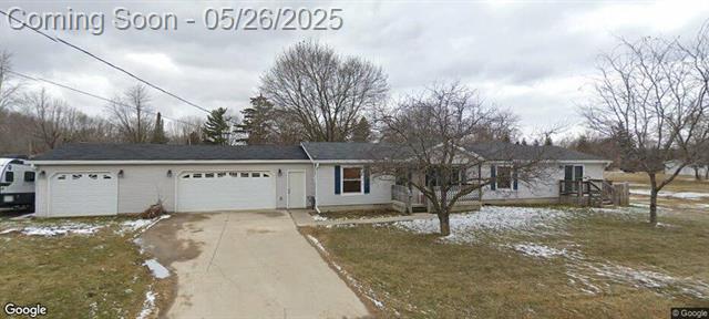 front view picture of 3048 Vineland Avenue, Burton, MI. 48519