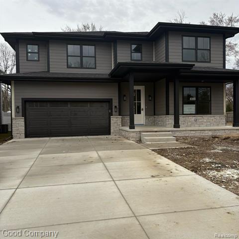front view picture of 811 Magnolia Avenue, Royal Oak, MI. 48073