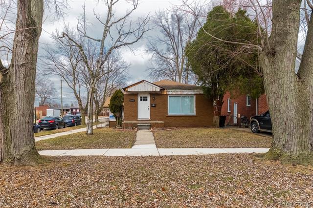 front view picture of 22442 W Chicago Road, Redford, MI. 48239