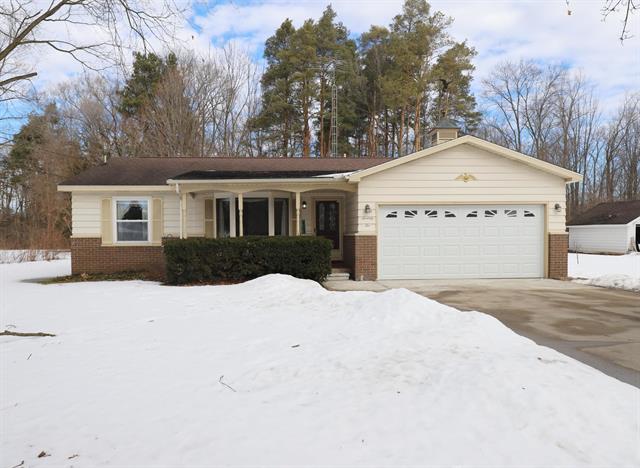 front view picture of 3072 Field Road, Clio, MI. 48420