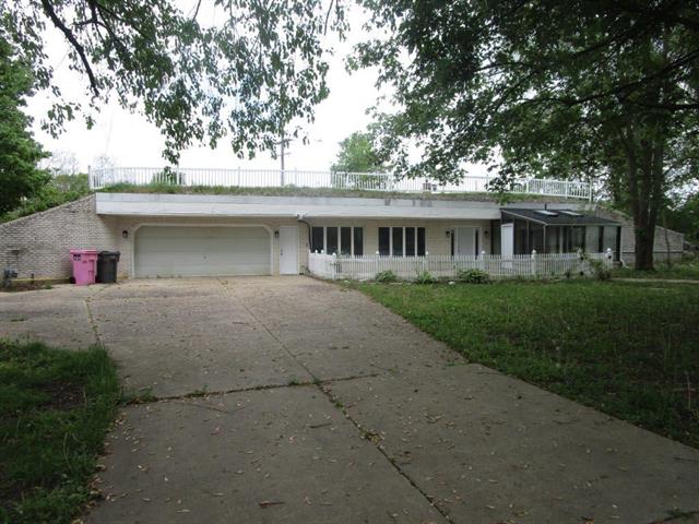 front view picture of 12600 15 1/2 Mile Road, Marshall, MI. 49068