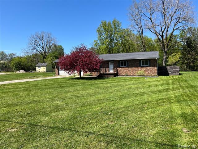 front view picture of 5327 E Carpenter Road, Flint, MI. 48506