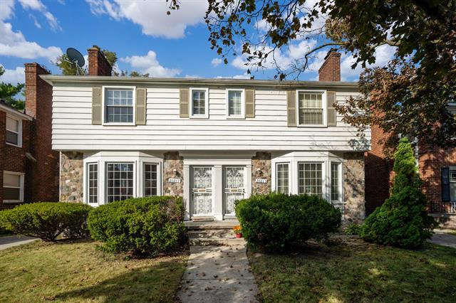 front view picture of 20217 Stratford Road, Detroit, MI. 48221