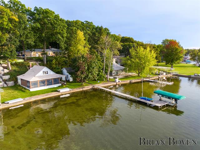 front view picture of 2125 Dagget Road, Pierson, MI. 49339