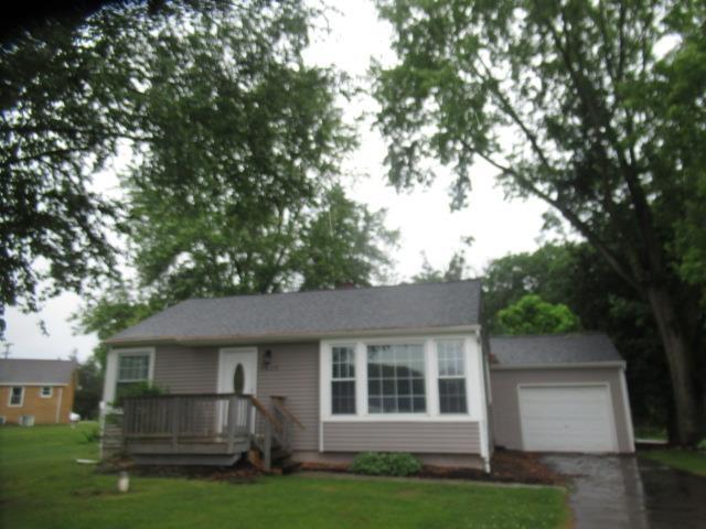 front view picture of 7029 Silver Lake Road, Linden, MI. 48451