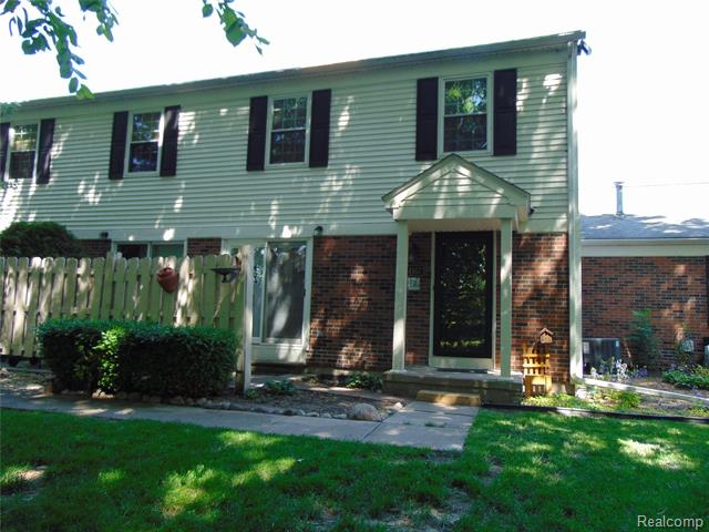 front view picture of 44167 Providence Drive, Clinton Township, MI. 48038