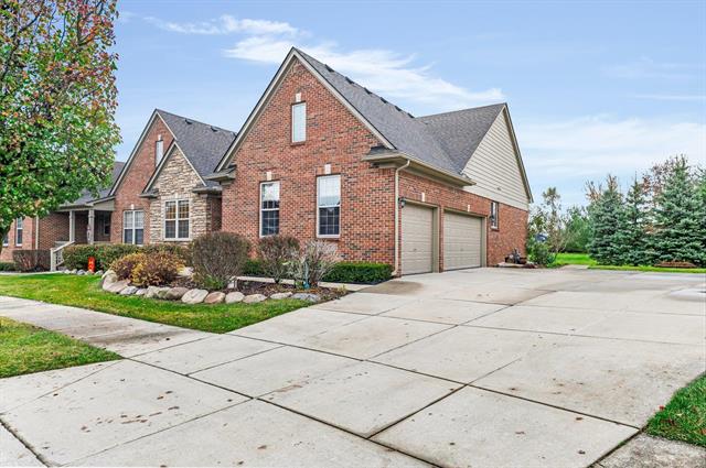 front view picture of 11859 Twin Brook Drive, Romeo, MI. 48065