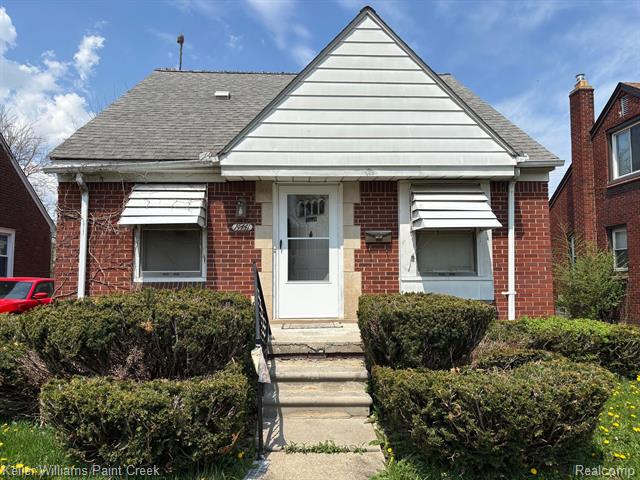 front view picture of 14441 Carlisle Street, Detroit, MI. 48205