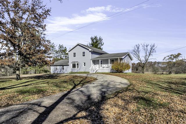 front view picture of 12900 Kalmbach Road, Grass Lake, MI. 49240