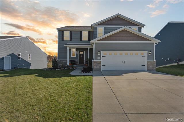 front view picture of 2838 Bogues View Drive, Howell, MI. 48843
