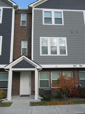 front view picture of 5919 Stella, Troy, MI. 48085