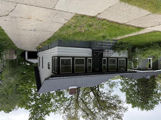 front view picture of 1626 Dyson Street, Muskegon, MI. 49442