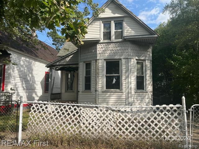 front view picture of 5014 Townsend Street, Detroit, MI. 48213
