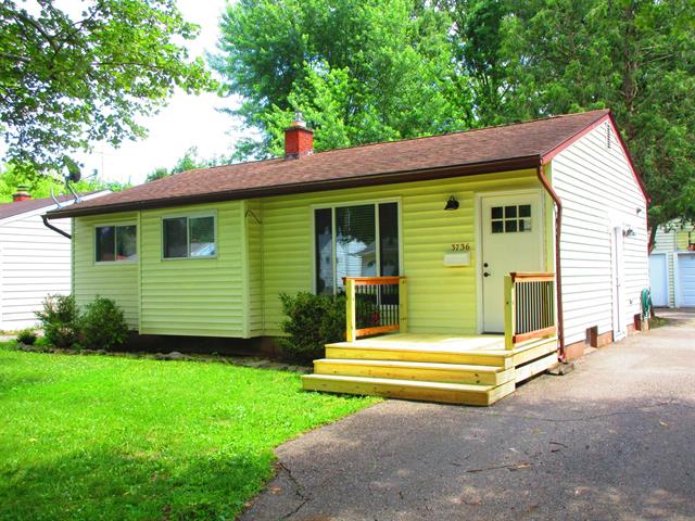 front view picture of 3736 Maryland Avenue, Flint, MI. 48506