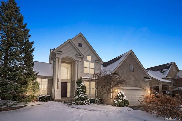 front view picture of 7850 Timberlane Trl, West Bloomfield, MI. 48323
