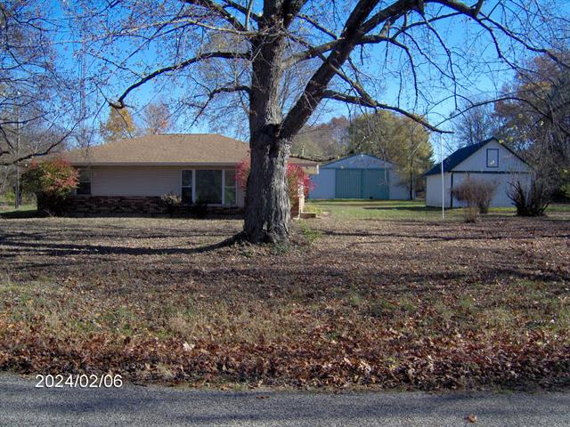 front view picture of 56805 Haines Road, Three Rivers, MI. 49093