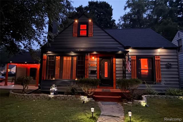 front view picture of 414 Fremont Street, Flint, MI. 48504