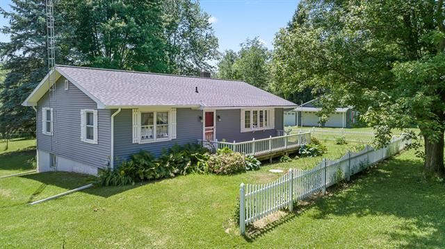front view picture of 12315 Us-223, Onsted, MI. 49265