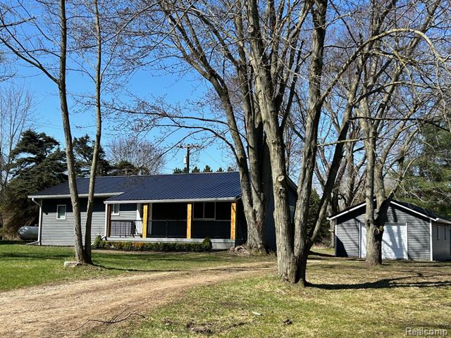 front view picture of 4115 Jones Road, North Branch, MI. 48461