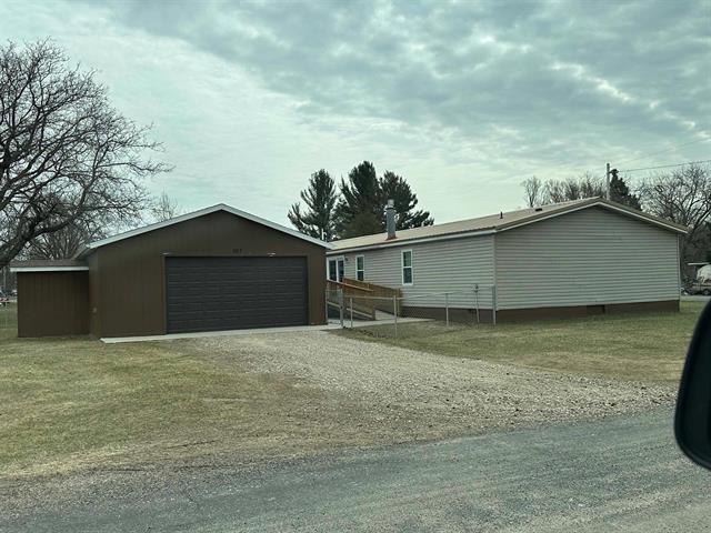 front view picture of 207 Myrtle Street, Boon, MI. 49618