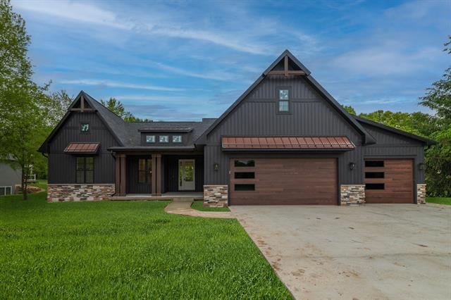 front view picture of 1710 Toscana Street, Kalamazoo, MI. 49009