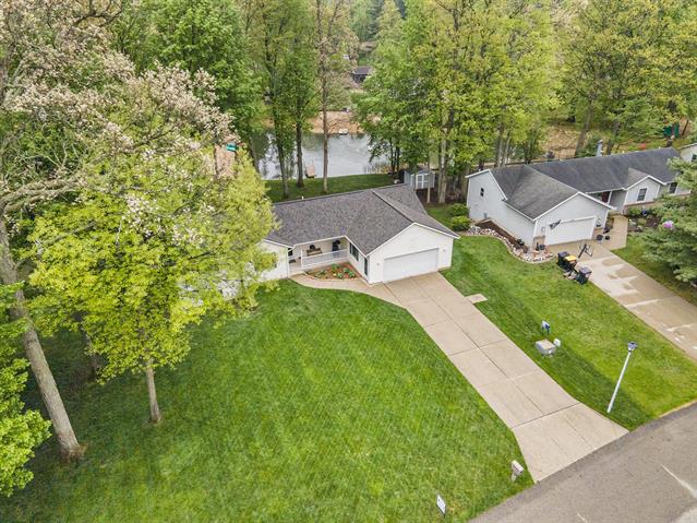 front view picture of 4754 Oaklane Drive, Hudsonville, MI. 49426