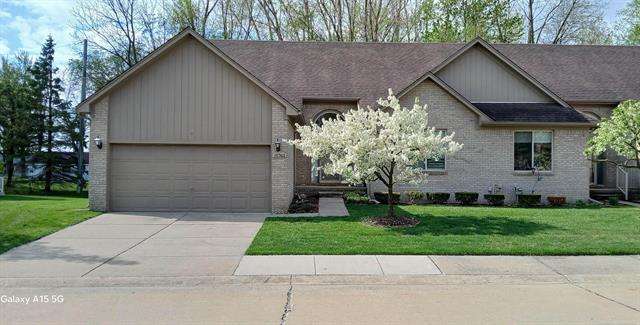 front view picture of 15762 Corso Drive, Clinton Township, MI. 48035