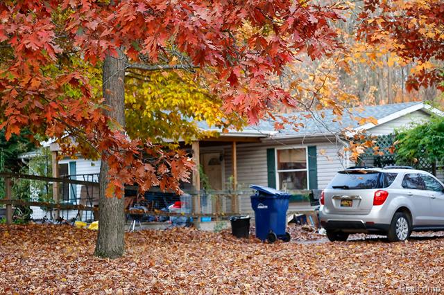front view picture of 7660 Jacks Road, Harrison, MI. 48625