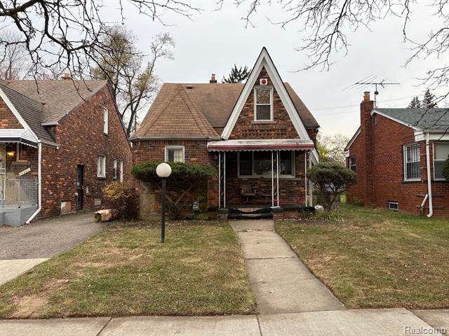 front view picture of 15371 Hubbell Street, Detroit, MI. 48227