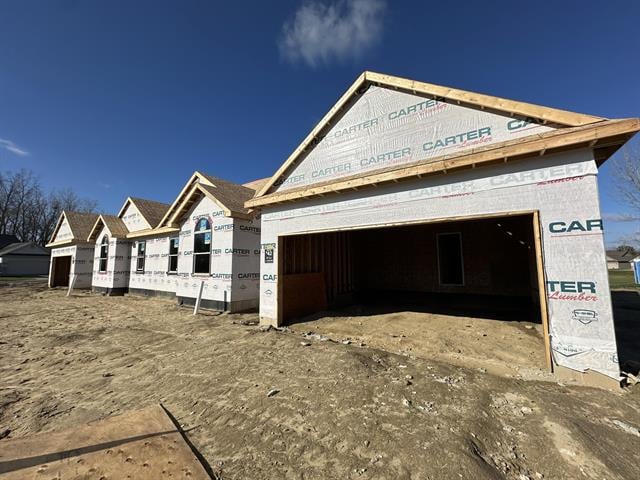 front view picture of 5354 Loon Lane, Burton, MI. 48509