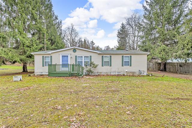 front view picture of 27650 H Drive N, Albion, MI. 49224