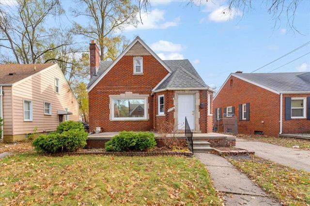 front view picture of 19308 Lesure Street, Detroit, MI. 48235