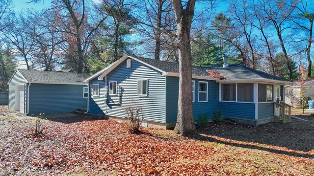 front view picture of 6384 Robin Drive, Harrison, MI. 48625